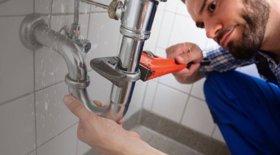 Expert burst pipe repair services in Urbana, OH